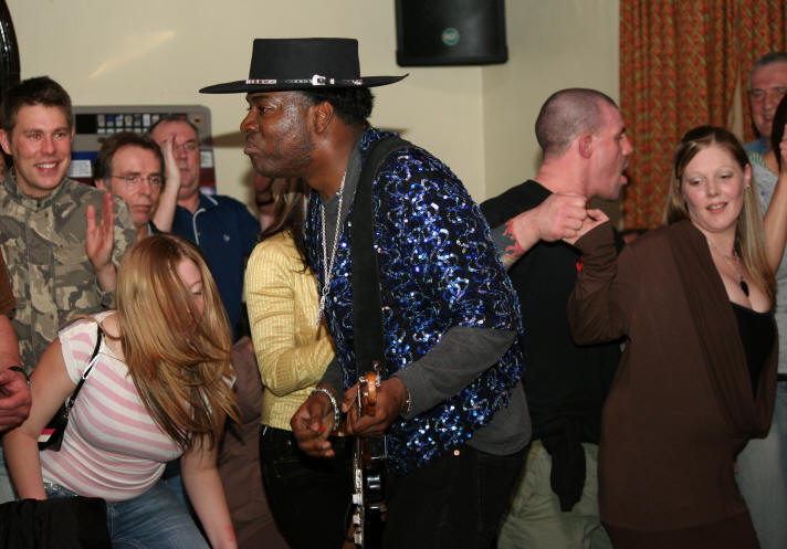 © Copyright 2008 Alan White. All Rights Reserved.
