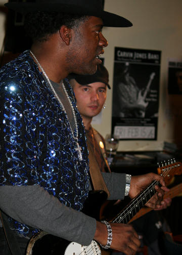 © Copyright 2008 Alan White. All Rights Reserved.
