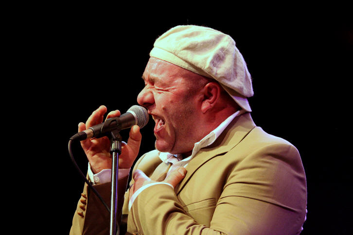 © Copyright 2008 Alan White. All Rights Reserved.