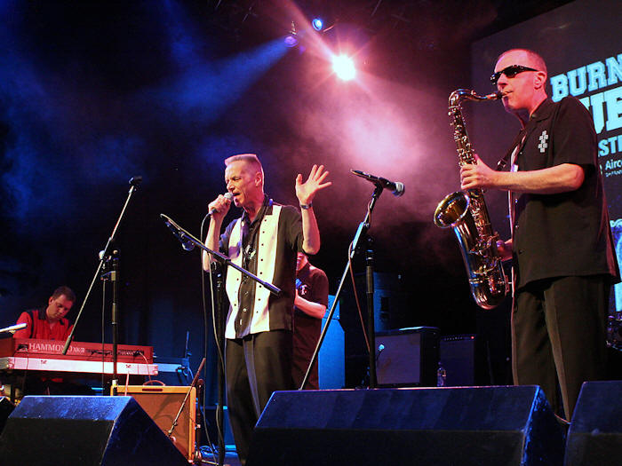 � Copyright 2009 Alan White. All Rights Reserved.