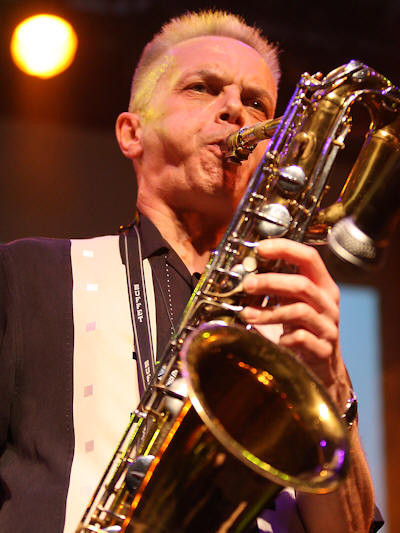 � Copyright 2009 Alan White. All Rights Reserved.