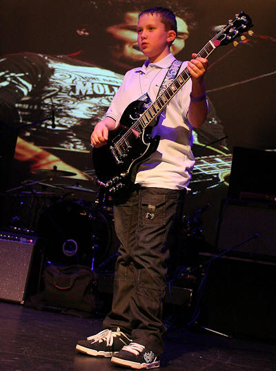 � Copyright 2009 Alan White. All Rights Reserved.