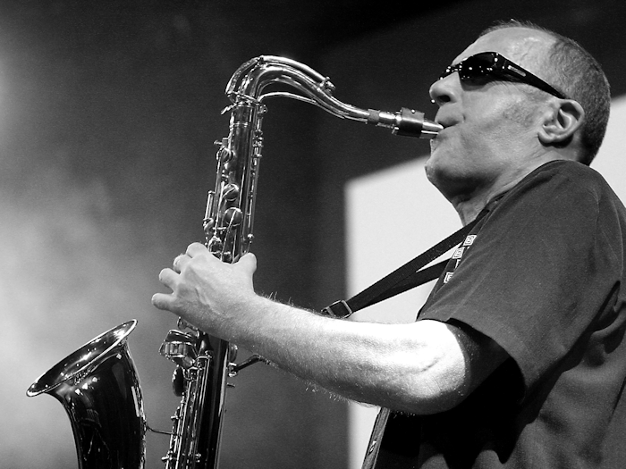 � Copyright 2009 Alan White. All Rights Reserved.