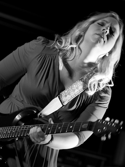 � Copyright 2010 Alan White. All Rights Reserved.