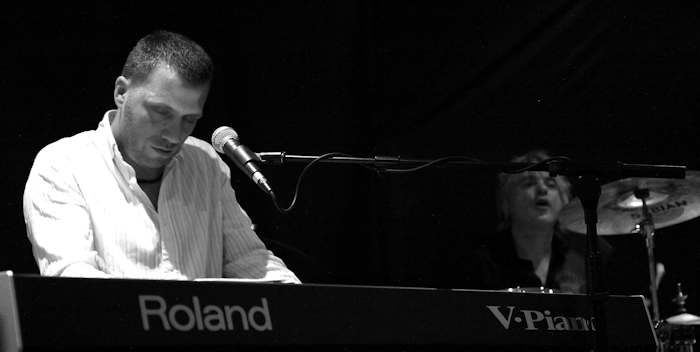 � Copyright 2010 Alan White. All Rights Reserved.