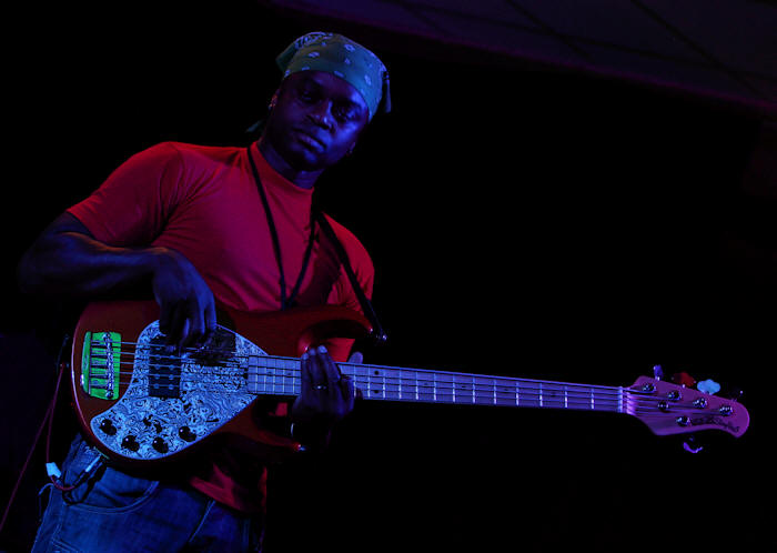 � Copyright 2010 Alan White. All Rights Reserved.