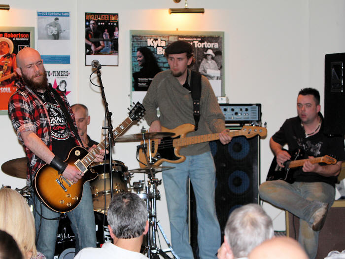 � Copyright 2008 Alan White. All Rights Reserved.