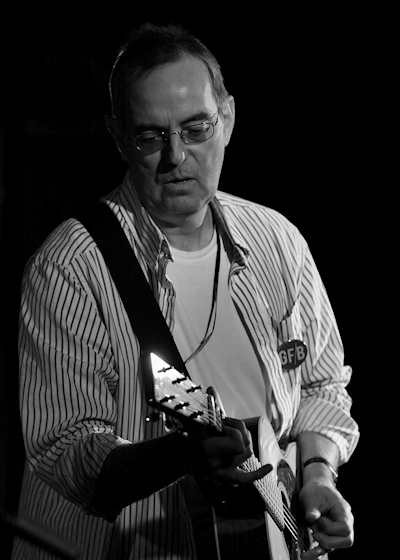 � Copyright 2011 Alan White. All Rights Reserved.
