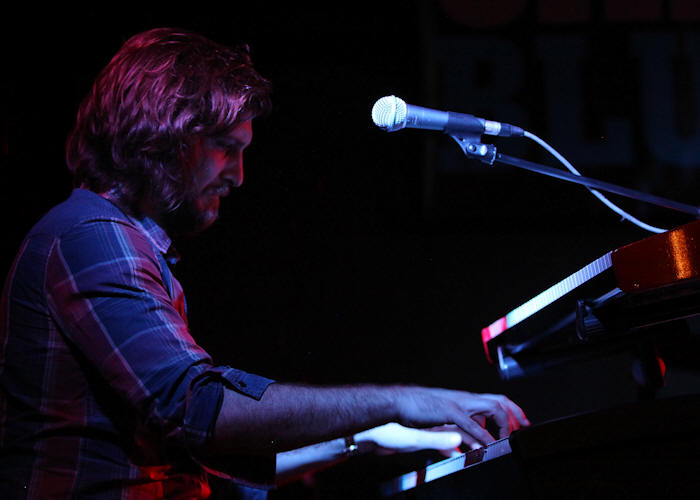 � Copyright 2011 Alan White. All Rights Reserved.