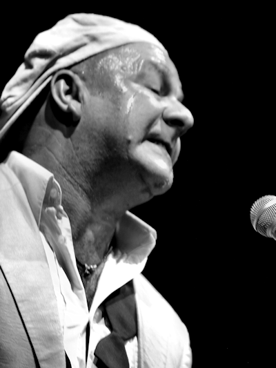 � Copyright 2011 Alan White. All Rights Reserved.