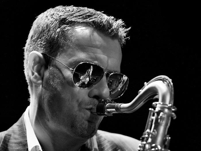 � Copyright 2011 Alan White. All Rights Reserved.