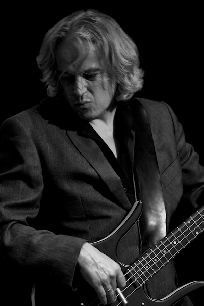 � Copyright 2011 Alan White. All Rights Reserved.