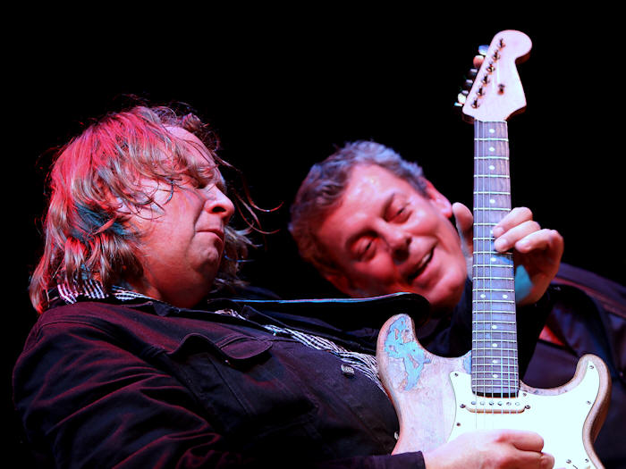 � Copyright 2011 Alan White. All Rights Reserved.