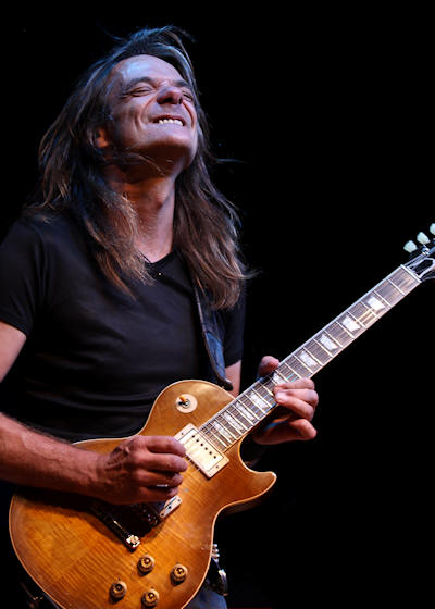� Copyright 2011 Alan White. All Rights Reserved.
