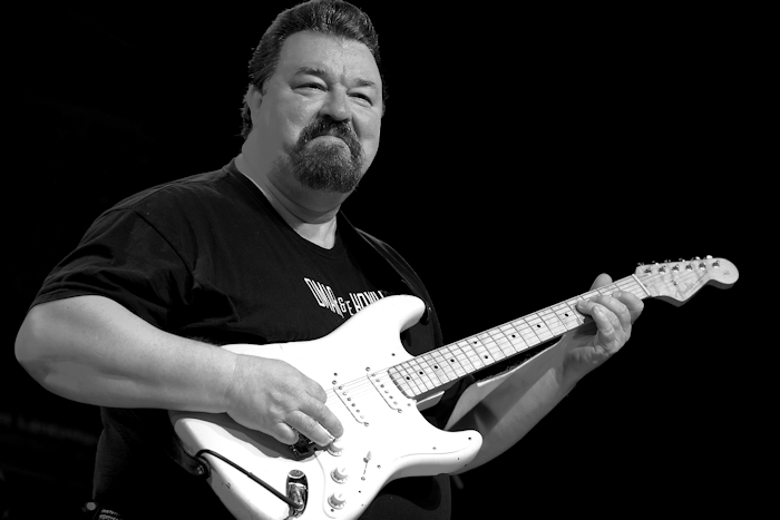 � Copyright 2010 Alan White. All Rights Reserved.