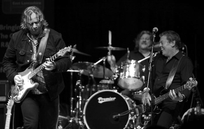 � Copyright 2011 Alan White. All Rights Reserved.
