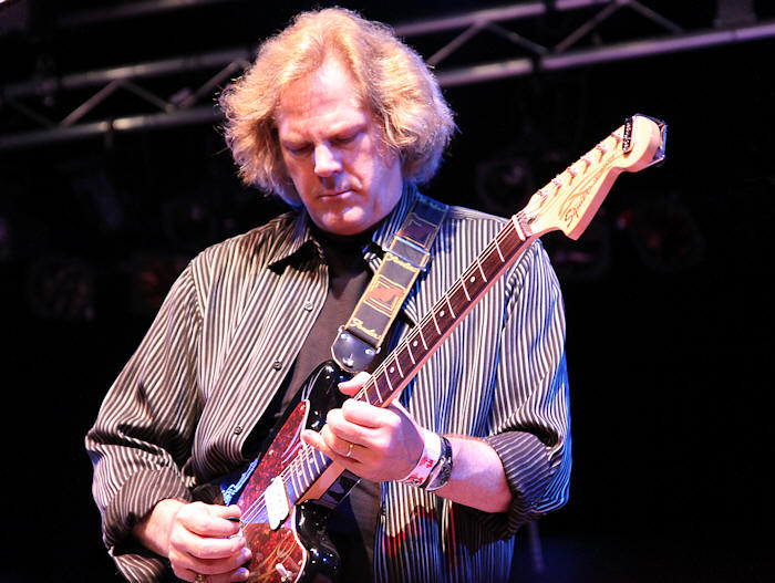 � Copyright 2009 Alan White. All Rights Reserved.