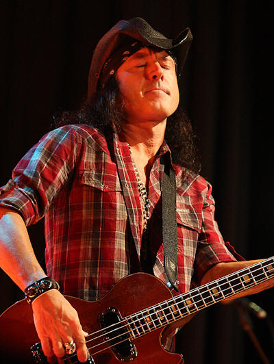 � Copyright 2009 Alan White. All Rights Reserved.