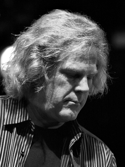 � Copyright 2009 Alan White. All Rights Reserved.