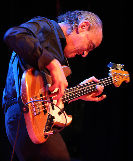 � Copyright 2009 Alan White. All Rights Reserved.