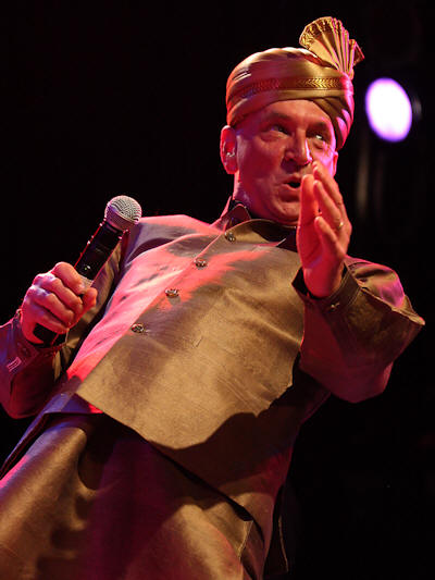 � Copyright 2009 Alan White. All Rights Reserved.