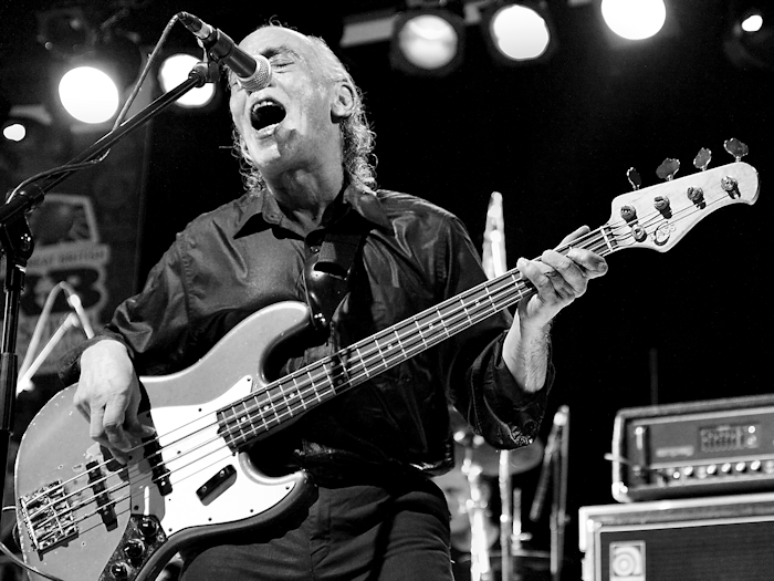 � Copyright 2009 Alan White. All Rights Reserved.