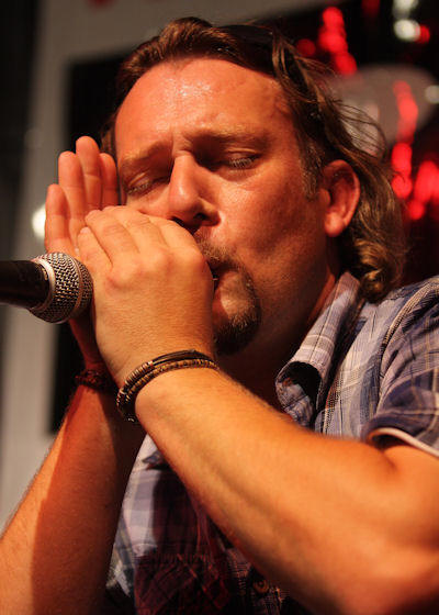 � Copyright 2010 Alan White. All Rights Reserved.