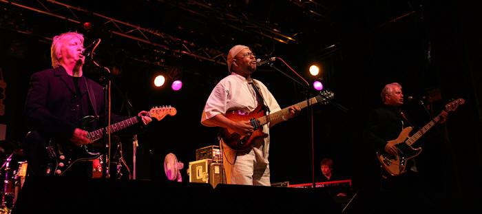 � Copyright 2010 Alan White. All Rights Reserved.