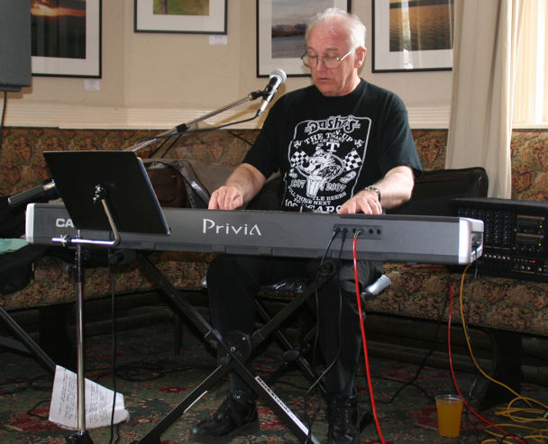 � Copyright 2007 Alan White. All Rights Reserved.