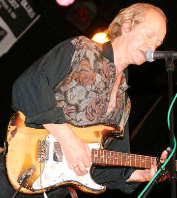 � Copyright 2007 Alan White. All Rights Reserved.