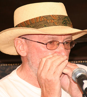 � Copyright 2007 Alan White. All Rights Reserved.
