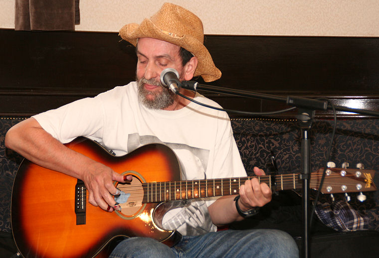 � Copyright 2007 Alan White. All Rights Reserved.