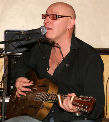 � Copyright 2007 Alan White. All Rights Reserved.