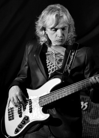 � Copyright 2010 Alan White. All Rights Reserved.