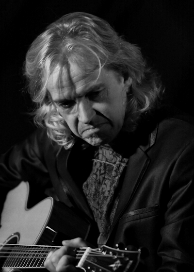 � Copyright 2010 Alan White. All Rights Reserved.