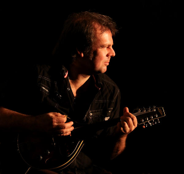 � Copyright 2010 Alan White. All Rights Reserved.