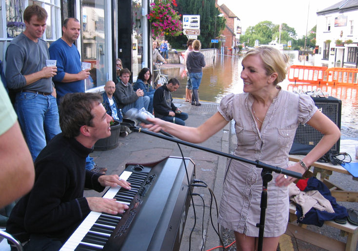 � Copyright 2007 Alan White. All Rights Reserved.