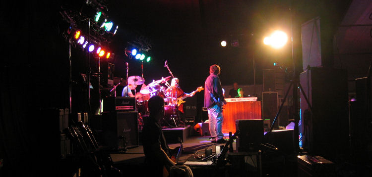 � Copyright 2007 Alan White. All Rights Reserved.