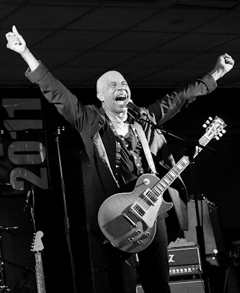 � Copyright 2011 Alan White. All Rights Reserved.