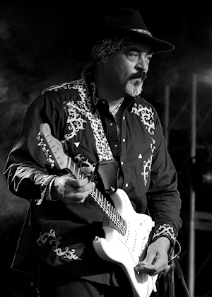 � Copyright 2010 Alan White. All Rights Reserved.