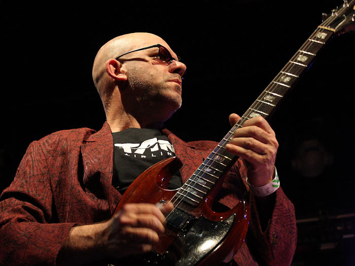 © Copyright 2008 Alan White. All Rights Reserved.