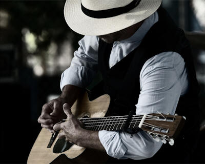 � Copyright 2009 Bob Hakins. All Rights Reserved.