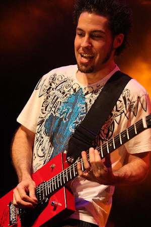 � Copyright 2009 Alan White. All Rights Reserved.