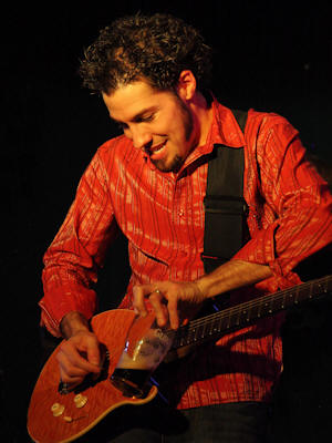 � Copyright 2010 Alan White. All Rights Reserved.