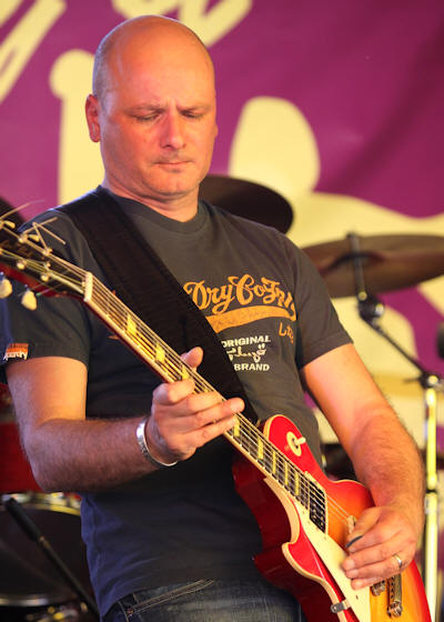 � Copyright 2010 Alan White. All Rights Reserved.