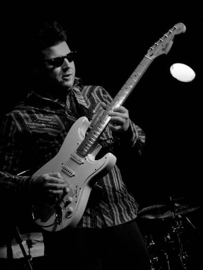 � Copyright 2010 Alan White. All Rights Reserved.