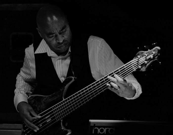 � Copyright 2010 Alan White. All Rights Reserved.