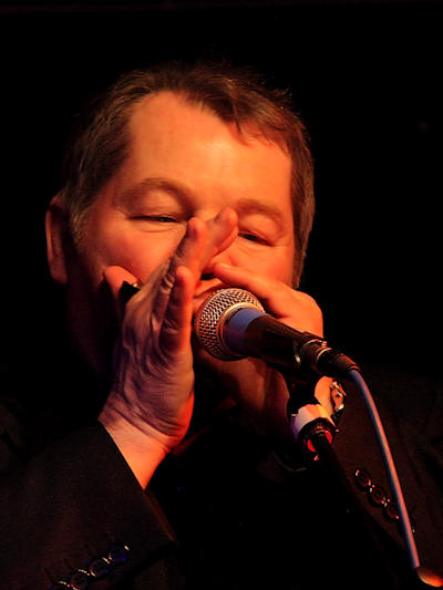 � Copyright 2010 Alan White. All Rights Reserved.