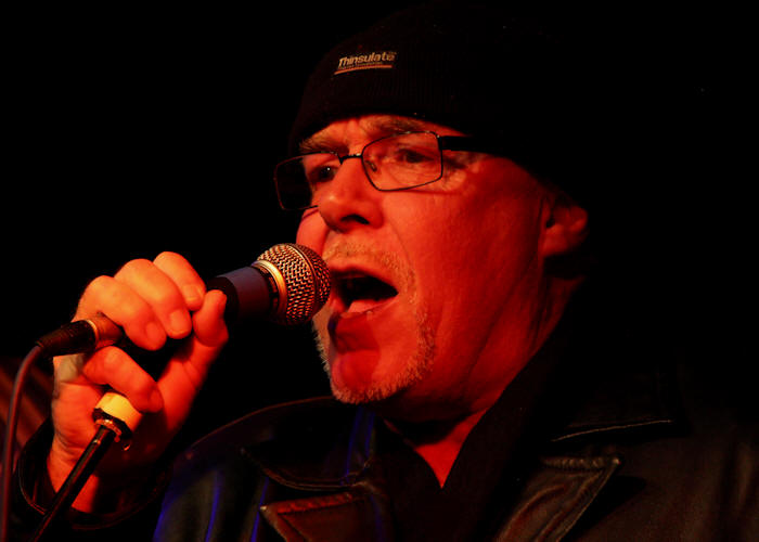 � Copyright 2010 Alan White. All Rights Reserved.