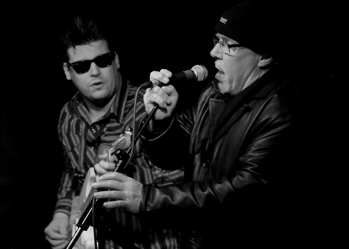 � Copyright 2010 Alan White. All Rights Reserved.